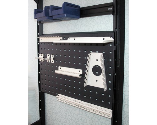 Опора пластиковых лотков 900